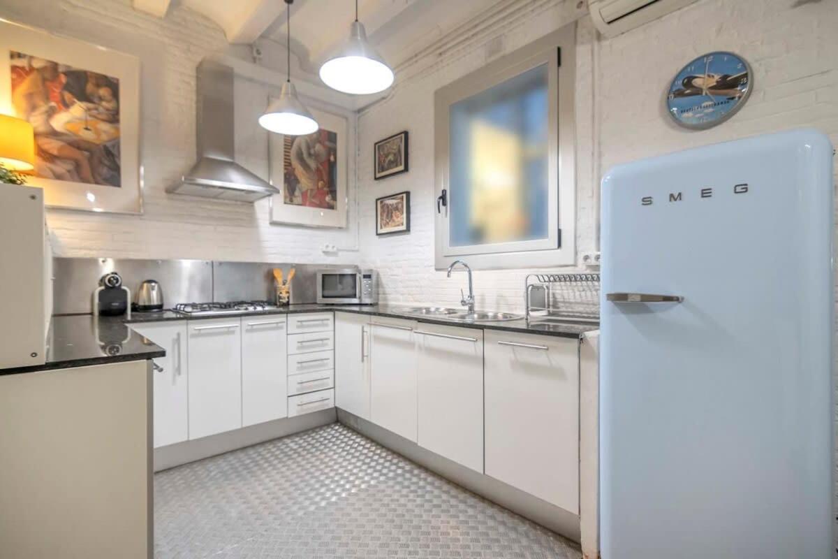 Exclusive 2 Bedroom Apartment In The City Center Barcelona Eksteriør billede