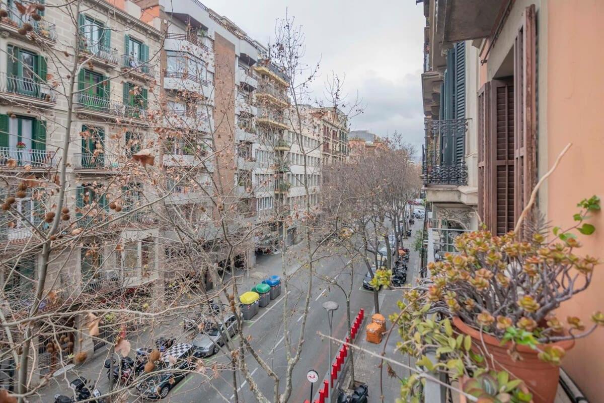 Exclusive 2 Bedroom Apartment In The City Center Barcelona Eksteriør billede