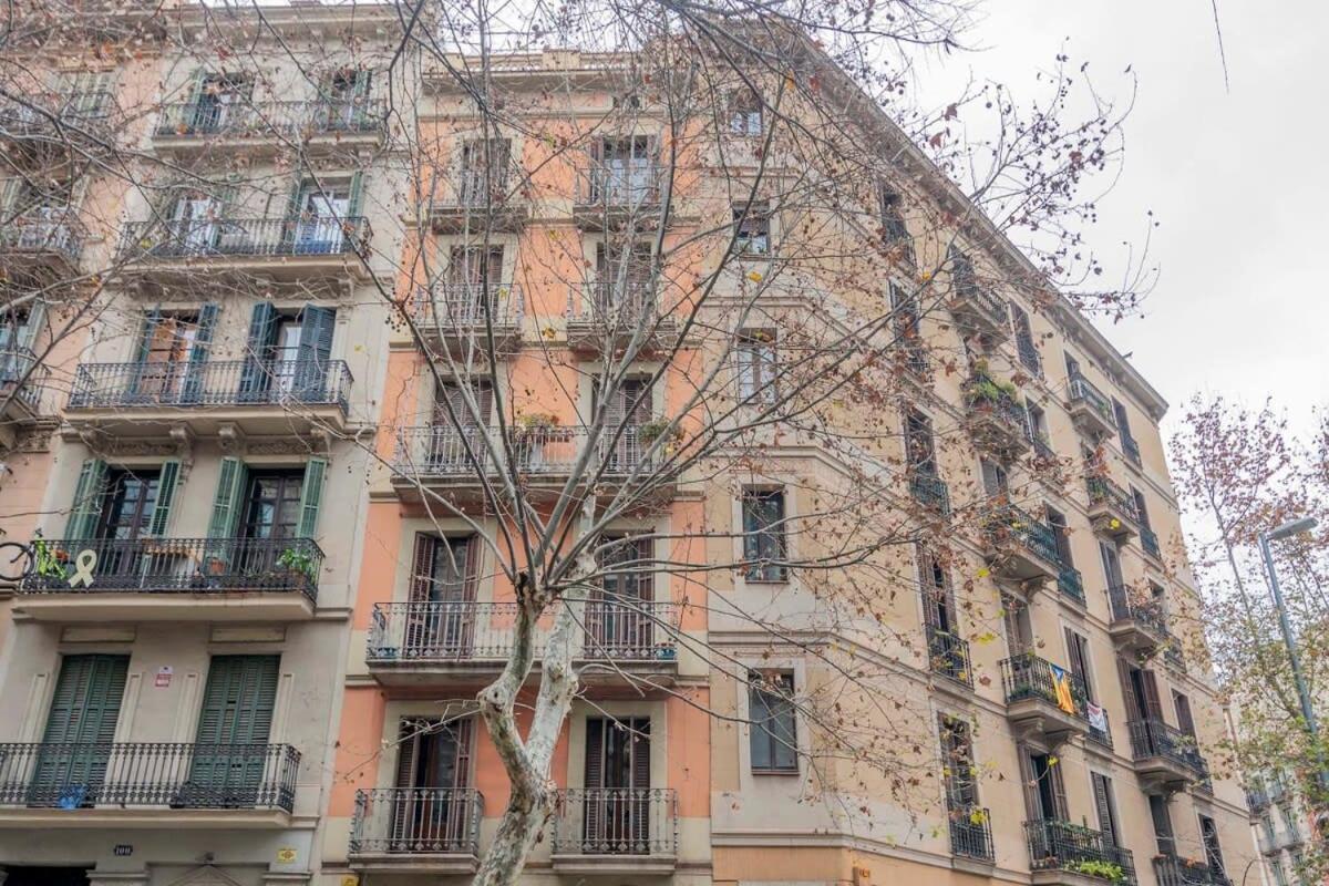 Exclusive 2 Bedroom Apartment In The City Center Barcelona Eksteriør billede