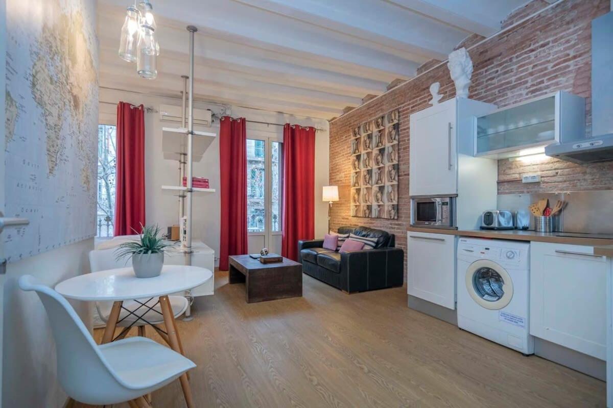 Exclusive 2 Bedroom Apartment In The City Center Barcelona Eksteriør billede